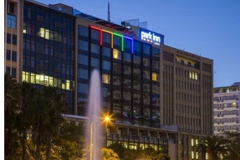 Park Inn web